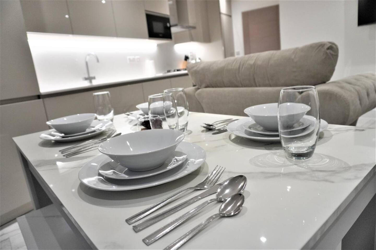 Queens Luxury Apartments Wembley Stadium - Londra Exterior foto
