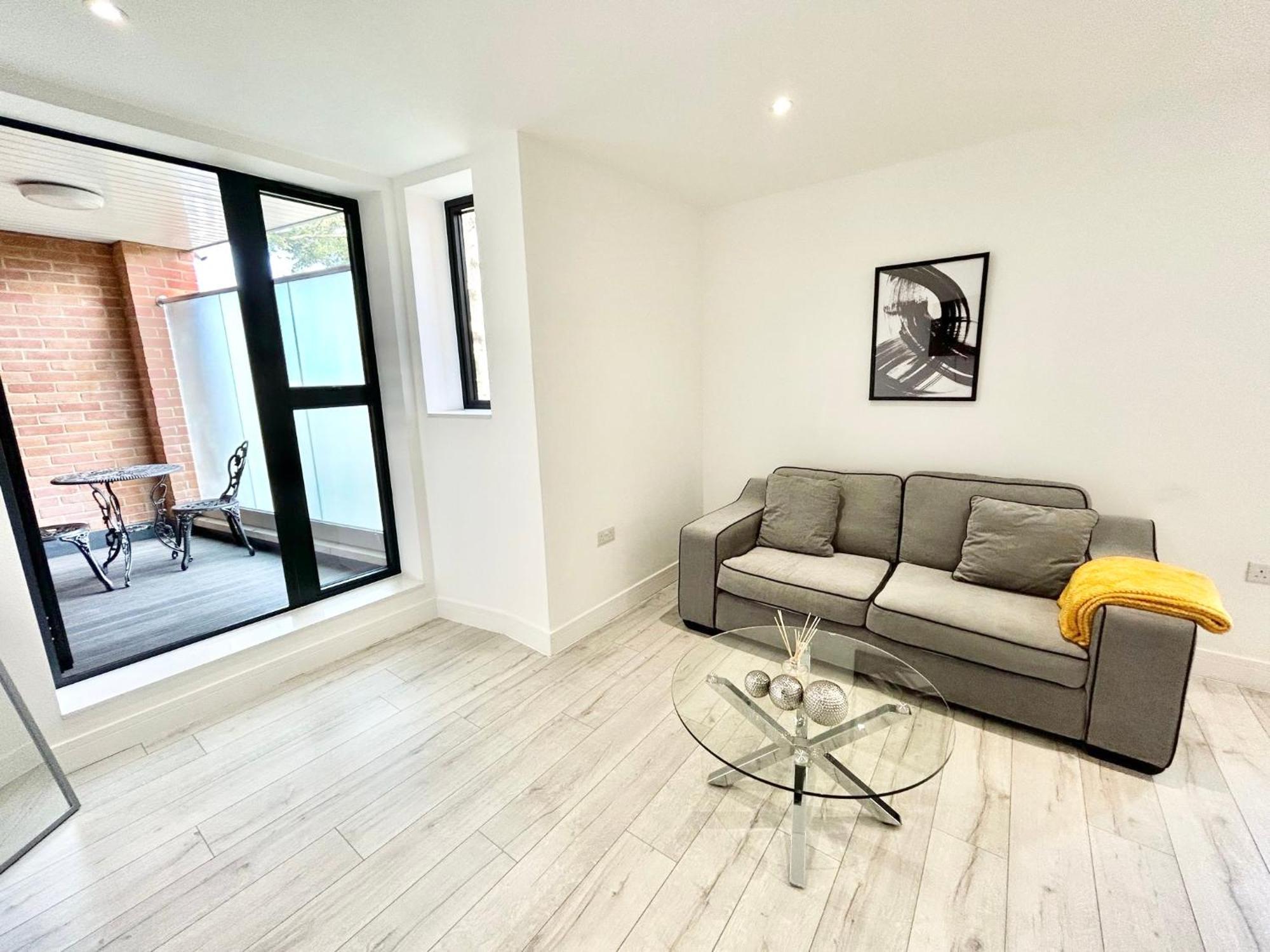 Queens Luxury Apartments Wembley Stadium - Londra Exterior foto